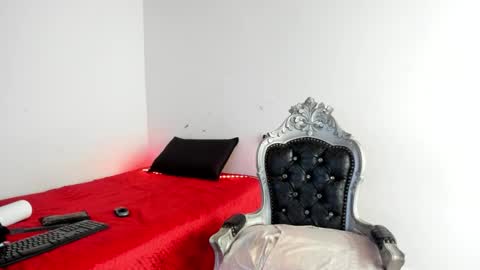 Hela   Independent model online show from 11/13/25, 08:08