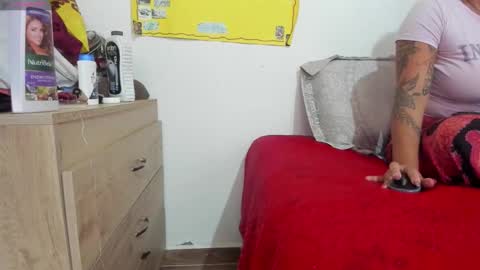 Hela   Independent model online show from 11/24/25, 05:12