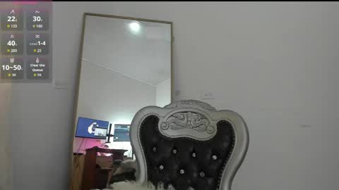 Hela   Independent model online show from 03/25/26, 10:27