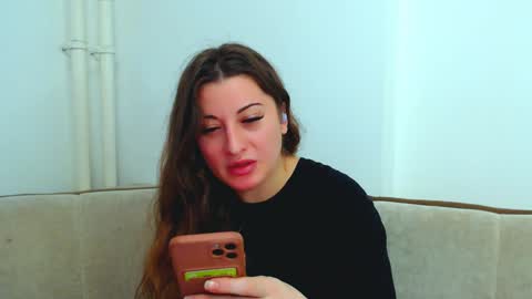 helen_adams_ online show from 12/18/24, 06:53