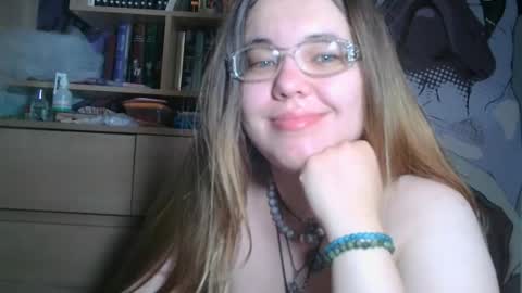 Helen foxygirl online show from 06/07/26, 11:41
