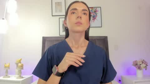Helen  online show from 06/11/26, 12:47