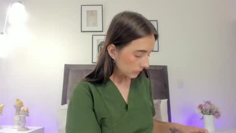 Helen  online show from 06/18/26, 12:53