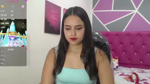 Snapshot of helen_russoo chatting on 02/13/25, 05:44 Helen online show from 02/13/25, 05:44