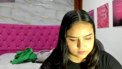 Helen online show from 04/29/26, 06:47