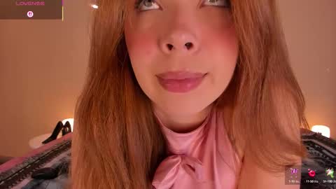 helena online show from 09/11/25, 10:21