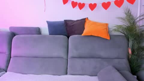 Helen online show from 06/03/26, 04:12