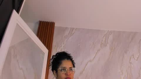 Helena Santos  online show from 03/07/26, 11:29