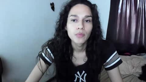 helena_spellman online show from 10/10/25, 09:03