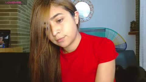 Snapshot of helenacyruss666 chatting on 01/23/25, 02:33 Only 18 cyrus online show from 01/23/25, 02:33