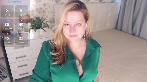 Helena Bonham online show from 02/27/25, 06:40