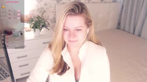 Helena Bonham online show from 03/01/25, 07:30