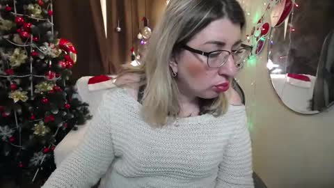 helenenigma online show from 01/22/25, 04:34