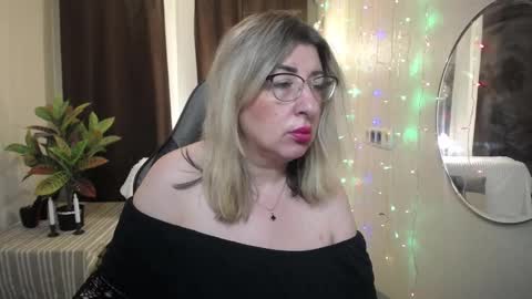 helenenigma online show from 01/24/25, 10:51