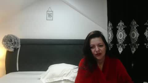 Snapshot of helenhh chatting on 03/06/25, 10:20 helenhh online show from 03/06/25, 10:20