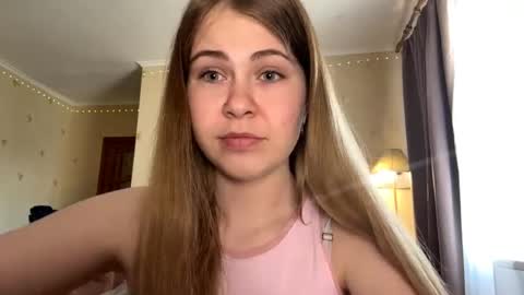 Chloe online show from 05/10/26, 07:13