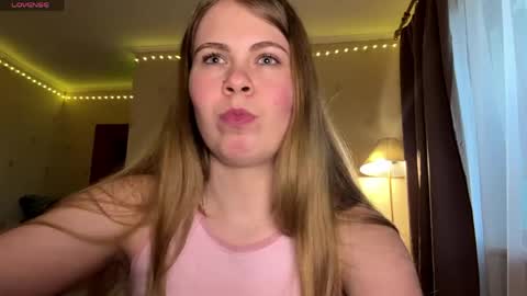 Chloe online show from 05/11/26, 04:15