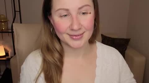 Snapshot of helens_lov chatting on 11/01/25, 01:51 Helen online show from 11/01/25, 01:51