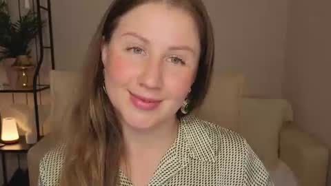 Helen online show from 06/29/26, 01:45