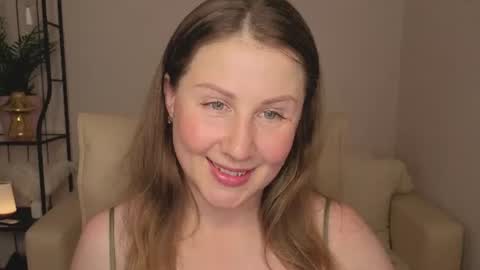 Helen online show from 07/13/26, 02:47