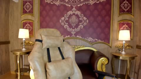 Helen or Hells online show from 09/18/25, 12:29