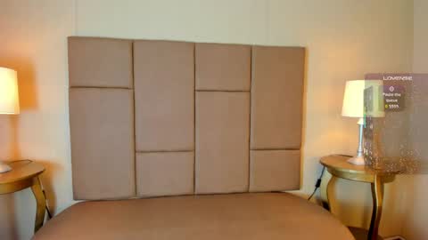 Helen or Hells online show from 04/15/26, 12:34