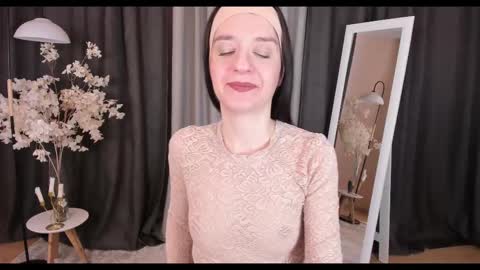 Helen online show from 02/24/25, 02:19