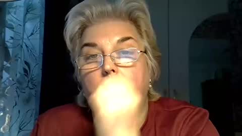 helga_sly online show from 07/31/26, 10:03