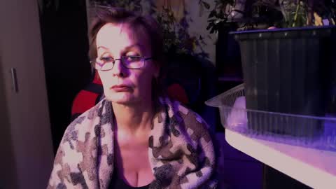 Helga online show from 06/01/26, 09:05