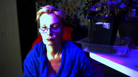 Helga online show from 07/04/26, 07:53