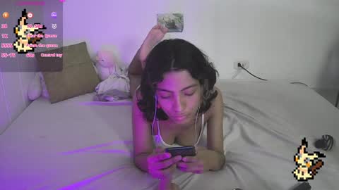 Helia Transfem and Amy online show from 01/27/25, 08:49