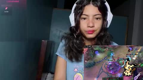 Helia Transfem and Amy online show from 11/17/25, 11:49