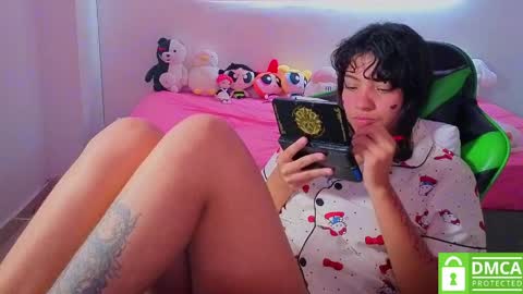 Helia Transfem and Amy online show from 03/30/26, 04:41