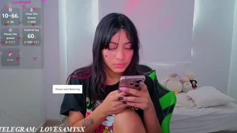 Helia Transfem and Amy online show from 04/15/26, 07:58