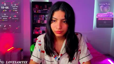 Helia Transfem and Amy online show from 06/04/26, 03:29