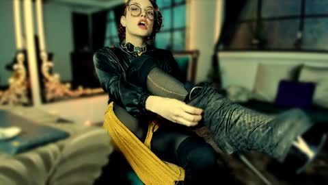 Heliconia online show from 04/08/26, 11:27