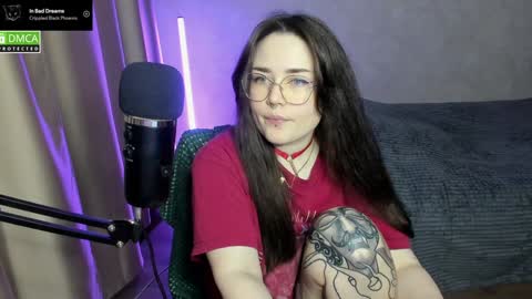 Red online show from 01/09/25, 05:43