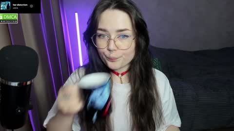 Red online show from 01/17/25, 06:23