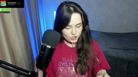 Red online show from 01/31/25, 09:16