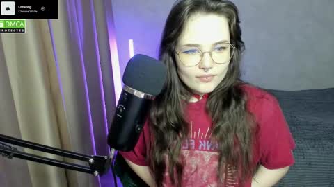 Red online show from 03/12/25, 05:17