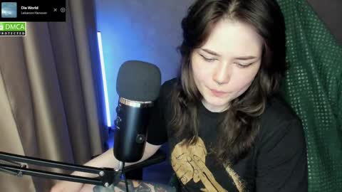 Red online show from 04/02/26, 08:50