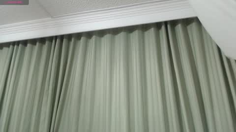 Hellen online show from 12/02/24, 02:08