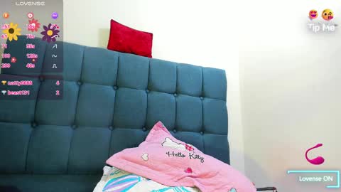 Snapshot of hellen_starx chatting on 01/31/25, 12:39 hellen_starx online show from 01/31/25, 12:39