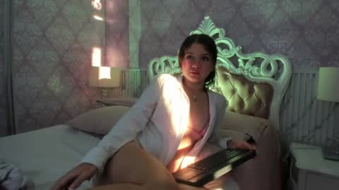   online show from 07/08/26, 11:04