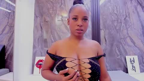 Snapshot of hellenjohansson chatting on 03/03/26, 07:31 Hellen johanson online show from 03/03/26, 07:31