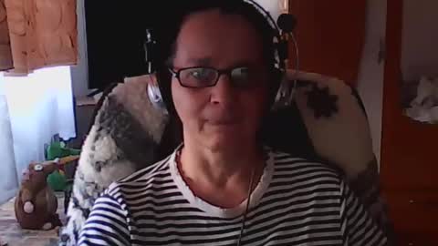 hellenmarie online show from 01/14/25, 11:31