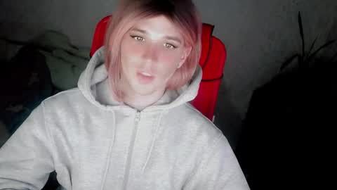 Snapshot of hellenspellman chatting on 09/23/25, 04:54 Helen Spellman online show from 09/23/25, 04:54