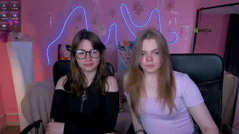 Helli online show from 05/22/26, 07:41