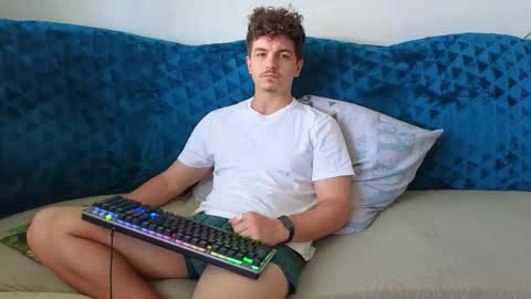 Remy online show from 09/11/25, 07:08