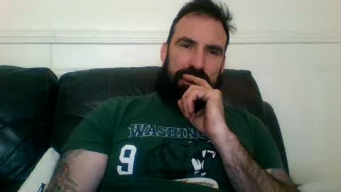 Snapshot of hellobunbunx0 chatting on 03/10/25, 05:18 hellobunbunx0 online show from 03/10/25, 05:18